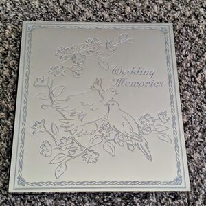 Elegant Wedding Memories Album
